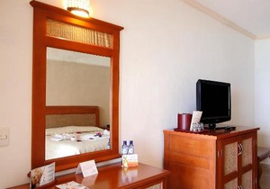 Golden Parnassus Resort & Spa - All Inclusive (Adults Only)