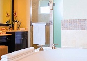 Gorgeous 2 Bedroom Suite Ocean View