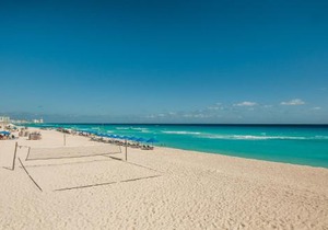 HotelZone L16 Beach Access