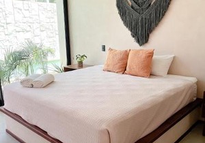 La Veleta luxury condos