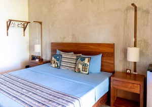 LAGOON SPECIAL Suite: Bikes & Kayaks! 50% OFF