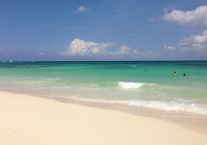 # Luxury 1BR Condo with the best Infinity pool in town offering amazing ocean vi