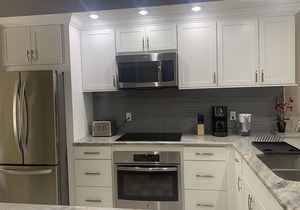 Luxury Shorewalk lakefront condo close to the AMI and IMG. in Bradenton