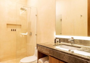 Luxury Three Bedroom Jungle Suite Private Pool TL19
