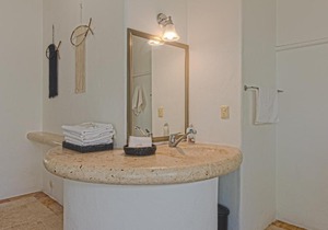 Master Room on 5th Av B05