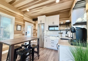 Modern Tiny Home Near Grand Staircase Utah in Escalante