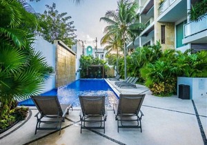 Oasis12 by Playa Moments
