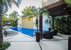 Oasis12 by Playa Moments