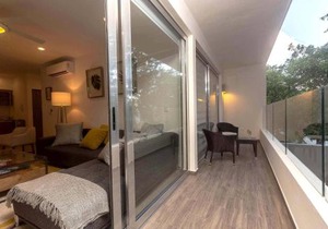One Bedroom, Great Location, Large Roof Pool with beautiful views, Gym included