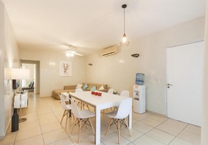 Peregrina Condos