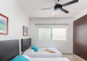 Phenomenal Combo Of 2 Separate PH 1 | 6BR | Private Jacuzzi | Chic Amenities And Gym | 2 Rooftops