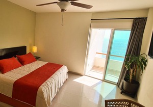Puerta al Mar 403