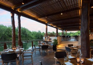R 1516 Fairmont Mayakoba with Free valet parking, Limo or Town Car service available & Terrace.