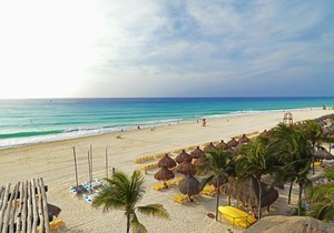 R 1695 Iberostar Tucan