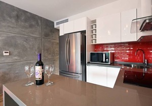 Spacious and quiet studio on 5th Avenue