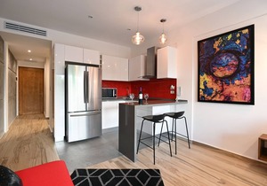 Spacious and quiet studio on 5th Avenue