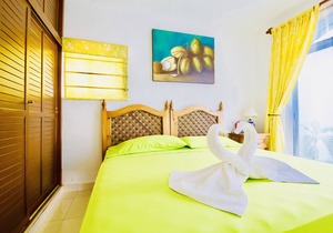 Superior Budget Room With Swimming Pool Air Conditioning and Parking