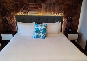 The Fives Downtown Hotel & Residences
