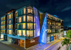 The Fives Downtown Hotel & Residences, Curio Collection by Hilton