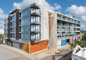 The Fives Downtown Hotel & Residences, Curio Collection by Hilton