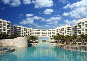 The Westin Lagunamar Ocean Resort 2 Bedroom, Available in 2021, Sleeps 8