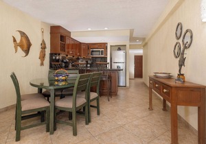 Xaman Ha 7114 2BR w/Pool and Ocean Views