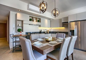 Zona Romántica 1BR, Pools & Ocean Views in Puerto Vallarta