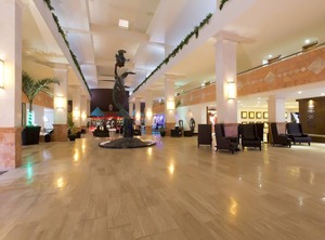 Golden Parnassus Resort All Adults | Zona Hotelera