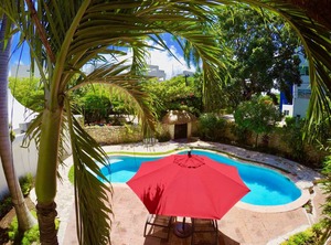 Mango Hostel | Downtown Cancun