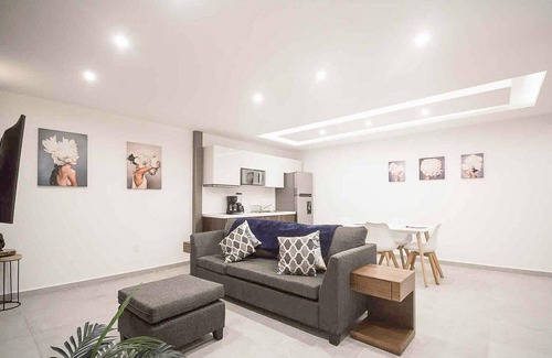 Zazil-ha Apartment | 1-BR Gem on Zazil 20 Av. 1/Walk to Playa Mamitas, Coco Beach, & 5ª