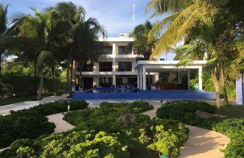 Akumal Resort | 1000 m² Resort ∙ 13 bedrooms ∙ 50 guests