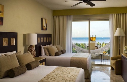 Playa Mujeres Resort | 2 Bedroom Luxury Residence SUITE that sleeps 6 & OCEAN VIEWS!