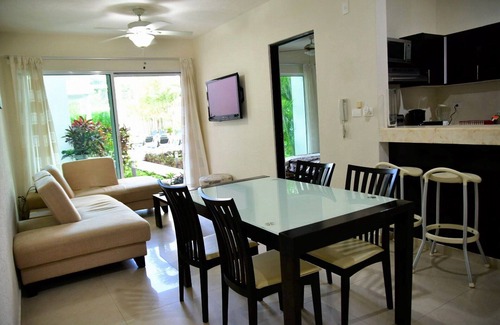 Gonzalo Guerrero Apartment | 2BR Economic apartment – Trendiest & Downtown area
