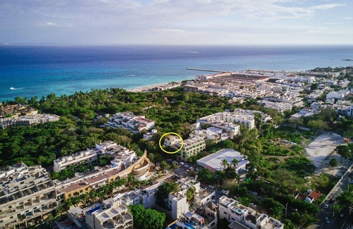Gonzalo Guerrero Apartment | 3 FLOOR PENTHOUSE ON 5TH AVENUE, AMAZING LOCATION, FOUR MINUTES FROM THE BEACH