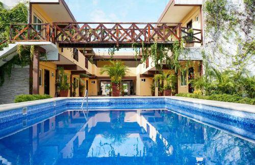 Chetumal Hotel | 30 m² Hotel ∙ 6 guests