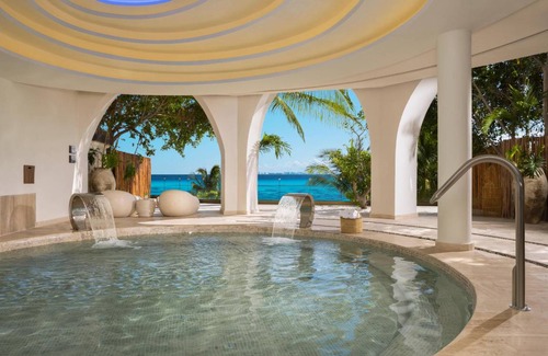 Isla Mujeres Resort | 320 m² Resort ∙ 127 guests