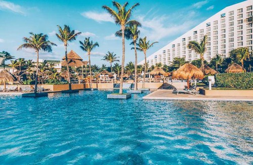 Zona Hotelera Resort | 345 m² Resort ∙ 127 guests