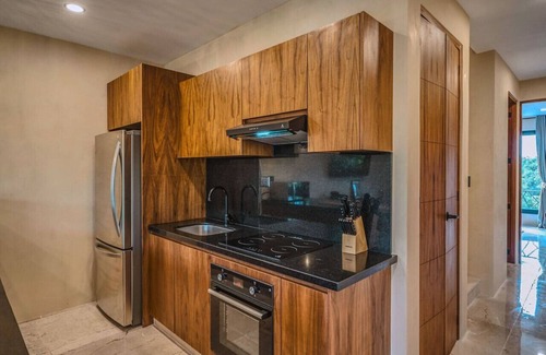 Zama Condo | 3BR Deluxe PH w Private Pool + Rooftop