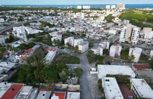 Downtown Cancun Bed & Breakfast | 40 m² Bed and breakfast ∙ 3 guests