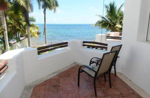 Puerto Juarez House | 400 m² House ∙ 5 bedrooms ∙ 18 guests