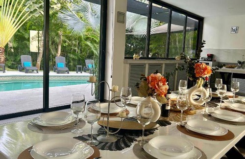 Playacar Villa | 420 m² Villa ∙ 7 bedrooms ∙ 16 guests