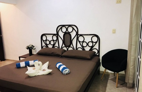 Downtown Bed & Breakfast | 5th Avenue 3 people Balcony Apartment