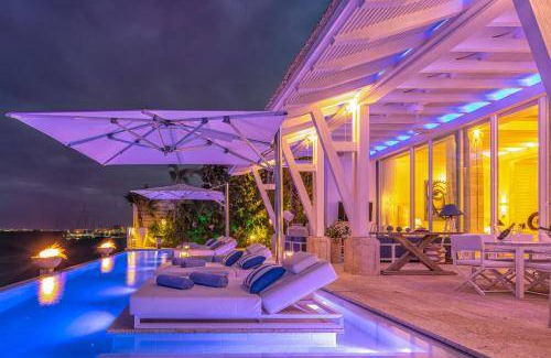 Puerto Juarez Villa | 950 m² Villa ∙ 6 bedrooms ∙ 16 guests