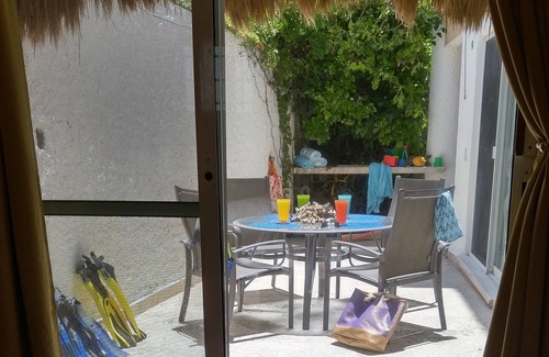 Puerto Morelos Condo | Affordable Beachfront Paradise! 2 Bedrooms