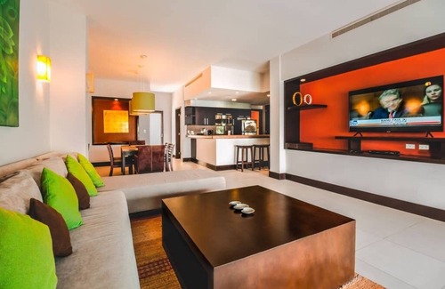 Downtown Condo | Aldea Thai Private pool penthouse with ocean view and huge terrace Beach access!