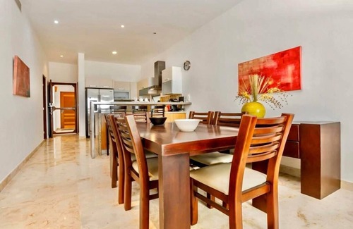 Downtown Condo | Aldea Thai Private pool penthouse with ocean view and huge terrace Beach access!
