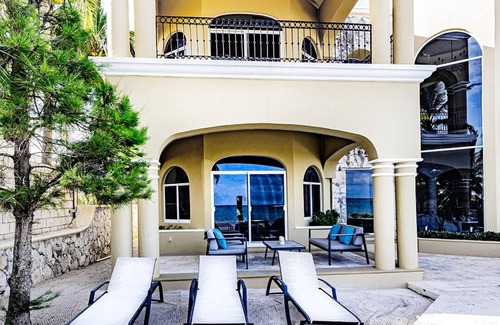 Soliman Bay Villa | Amazing Beach Retreat at "The Oasis"