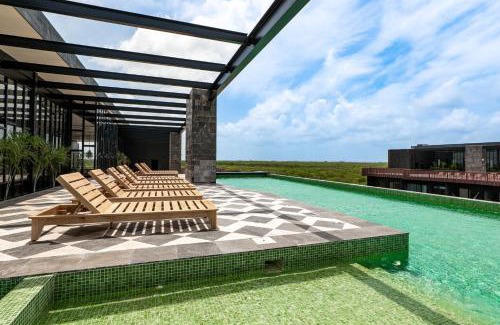 Playa Paraiso Apartment | Amira District C305