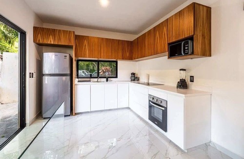 Playacar Fase I Apartment | Apartment in duplex one block from Playacar beach