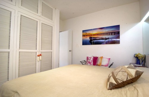Gonzalo Guerrero Apartment | Apartment Maria - Cozy Place to one block of 5a Av of Playa. FREE INTERNET